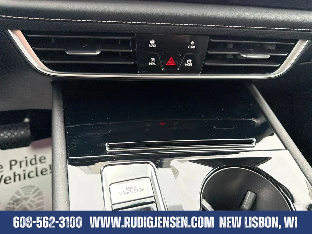 Used 2026 Silver Volkswagen 2.0T SE w/Technology image 17
