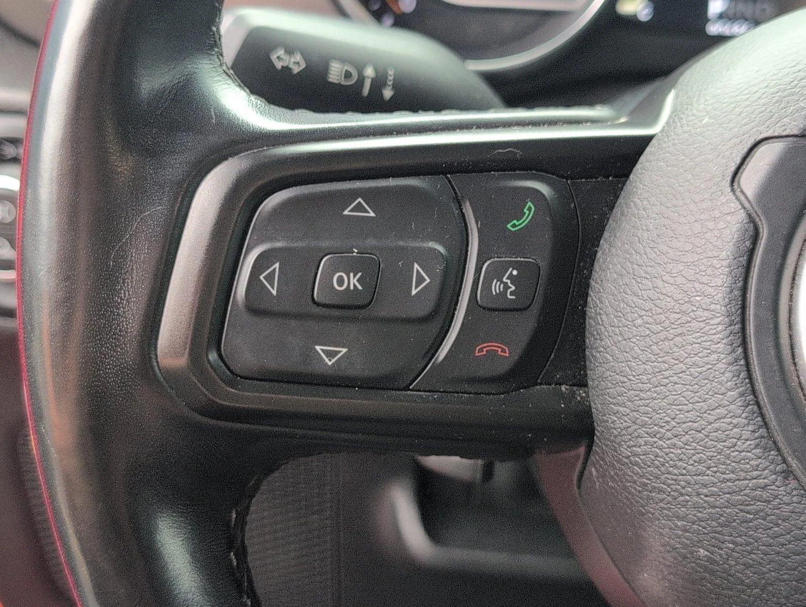 Used 2020 Firecracker Red Clearcoat Jeep Sport S image 29