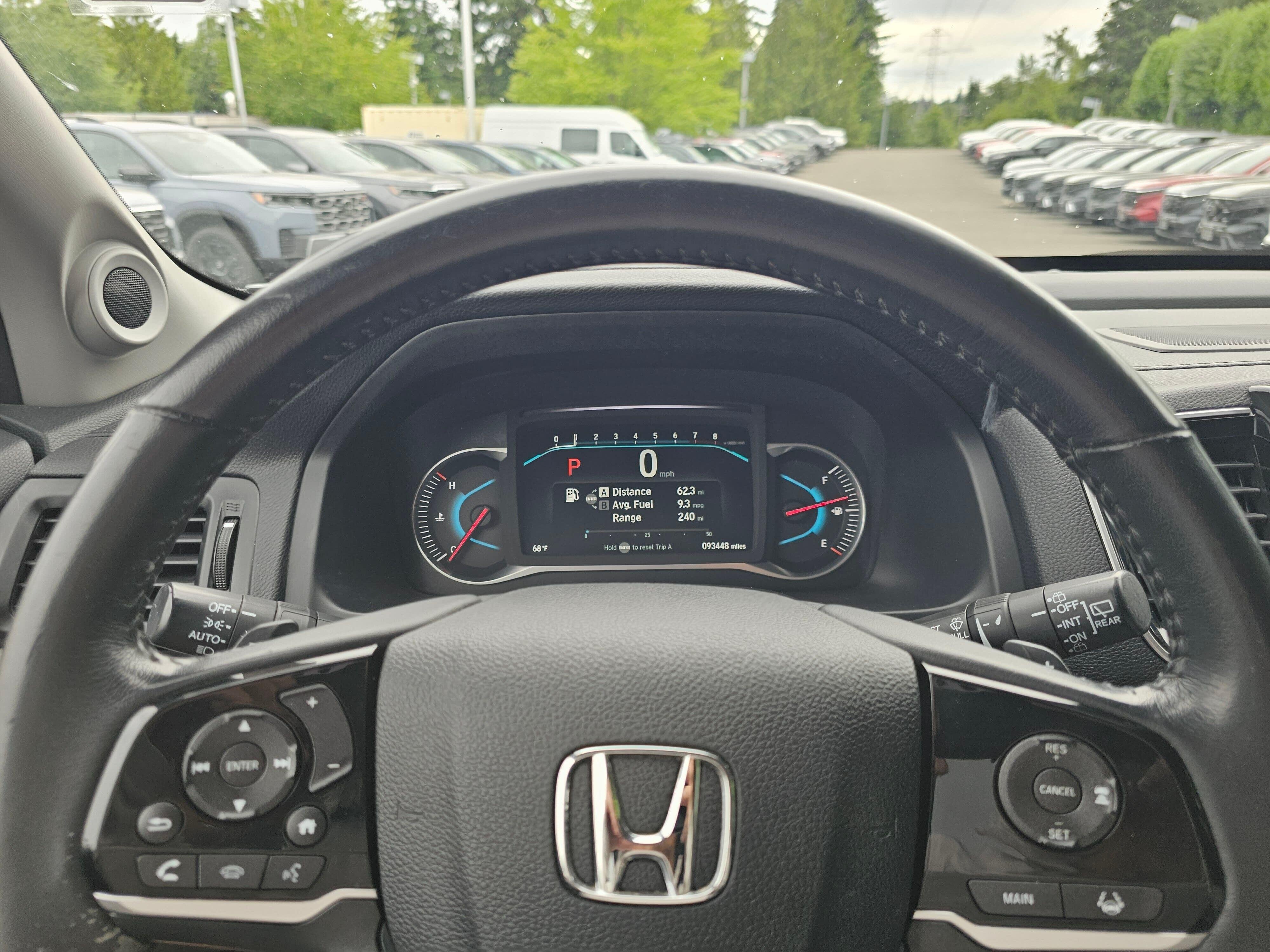 Used 2019 Modern Steel Metallic Honda Touring image 24