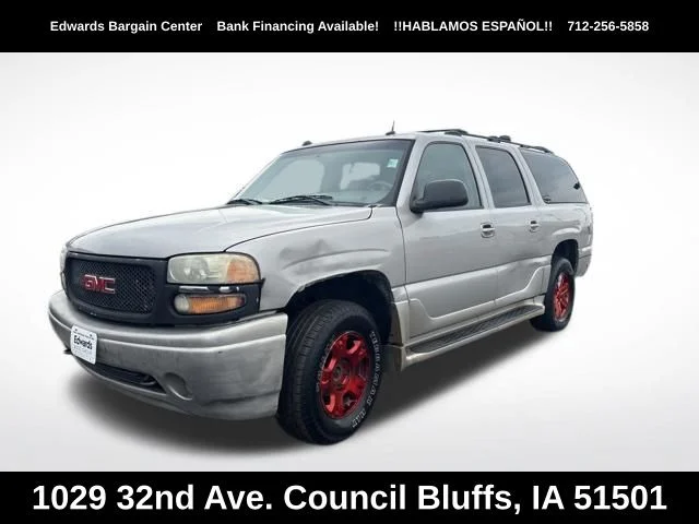 Used 2005 Silver GMC Denali image 3