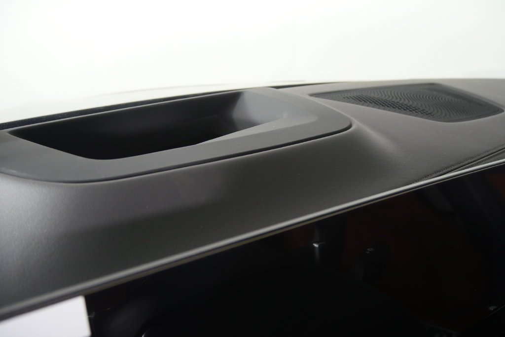 New 2027 Black Sapphire Metallic BMW xDrive40i image 19