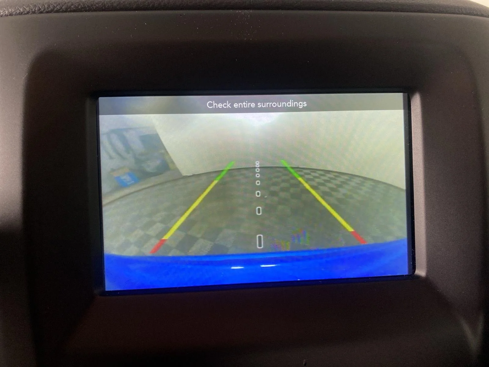Used 2020 Laser Blue Pearlcoat Jeep Latitude image 17