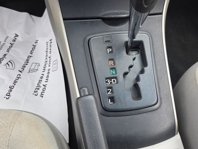 Used 2013 Gray Toyota L image 19