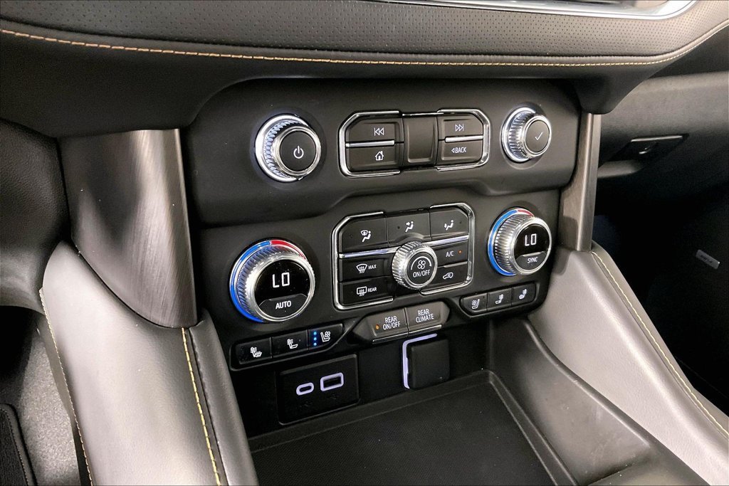 2023 GMC Yukon AT4 - Photo 14