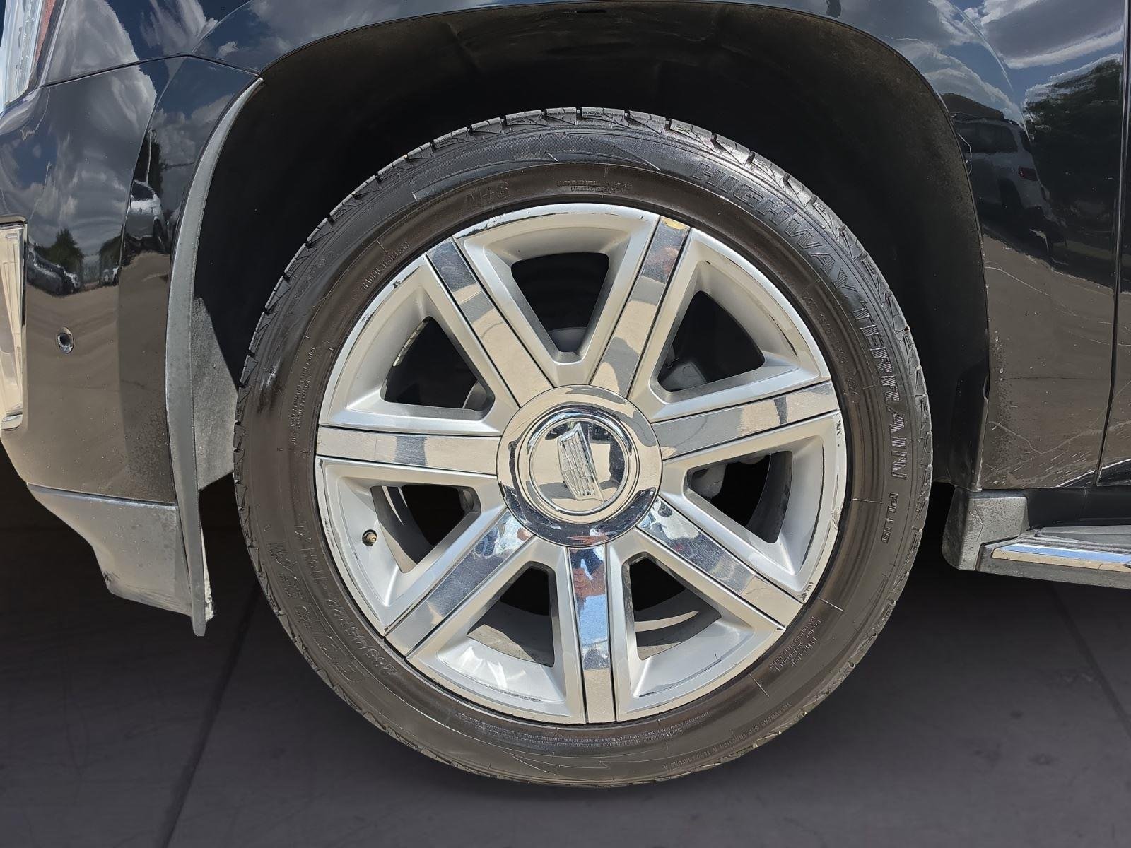 2018 Cadillac Escalade ESV Luxury - Photo 14