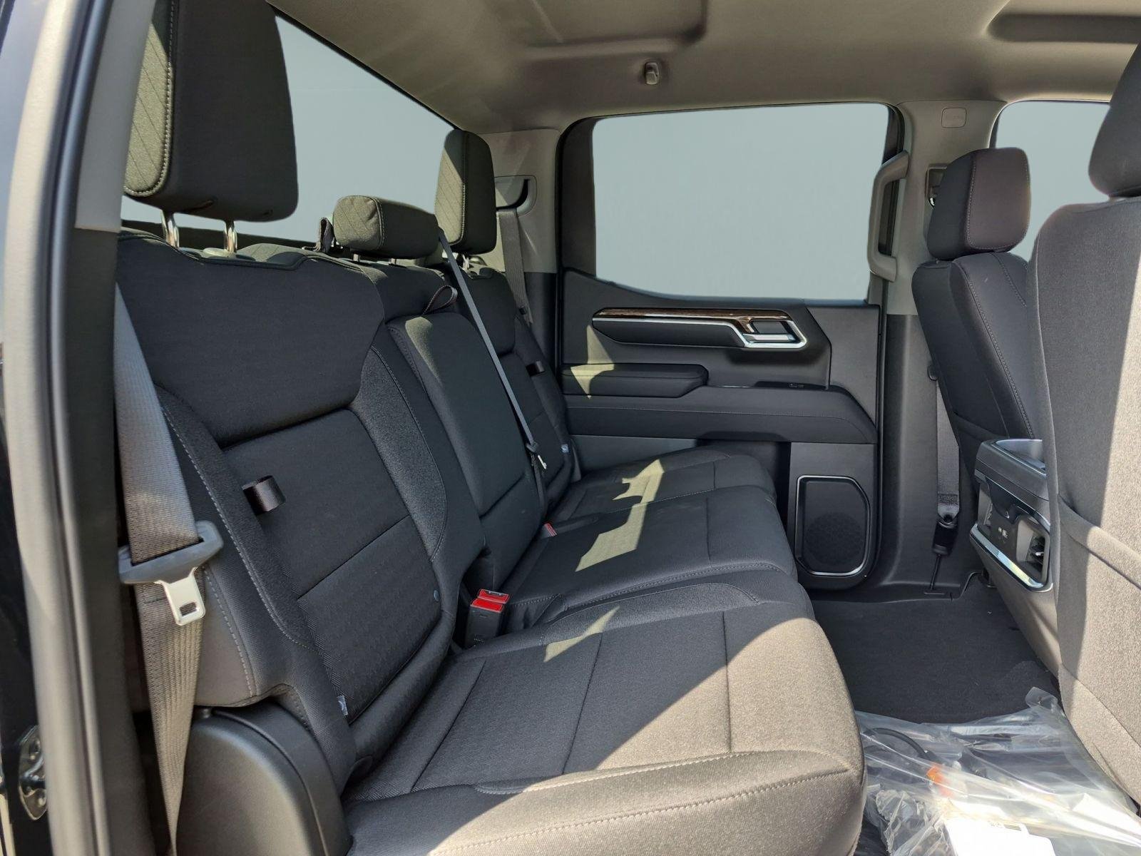 New 2026 Onyx Black GMC Elevation image 26