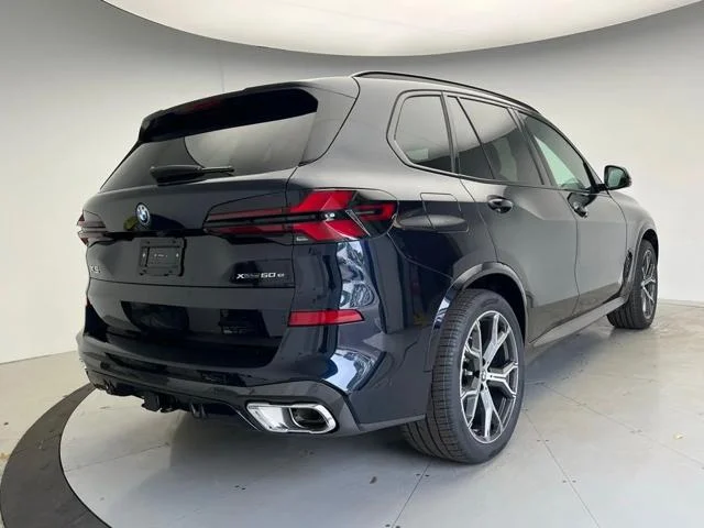 New 2026 Carbon Black Metallic BMW xDrive50e image 3