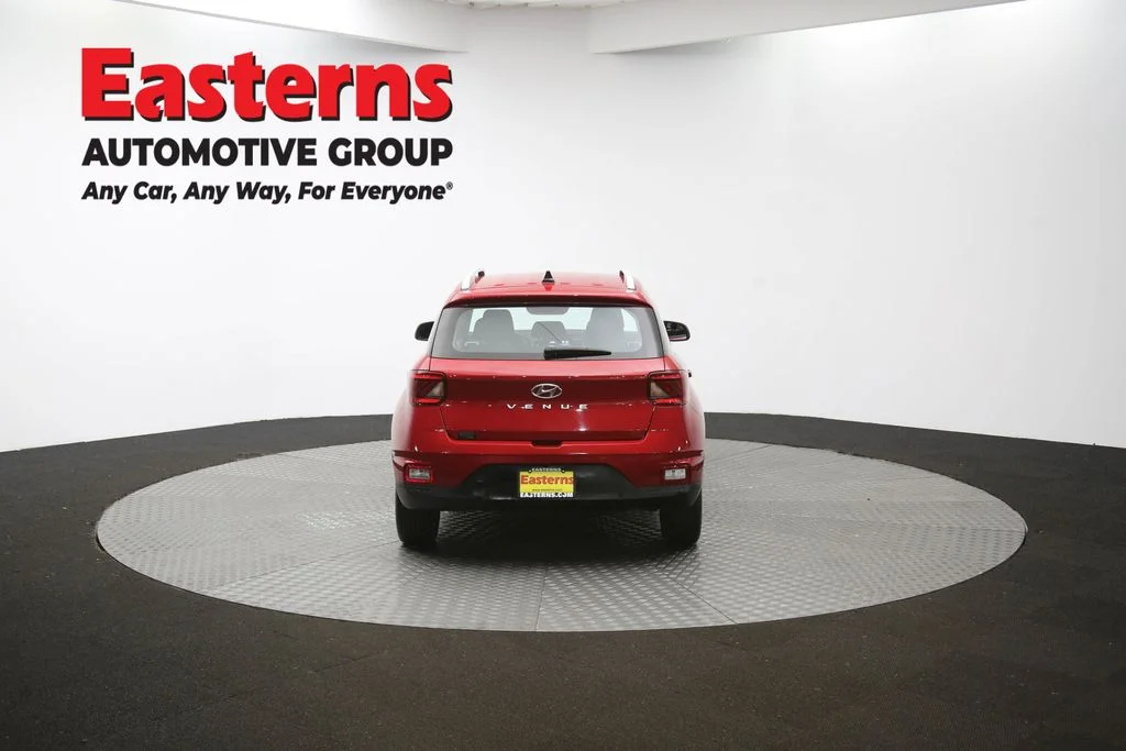 Used 2022 Red Hyundai SEL image 36