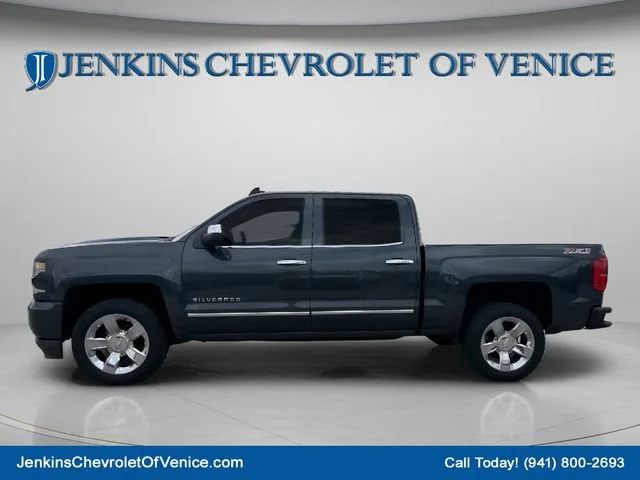 Used 2017 GRAPHITE METALLIC Chevrolet LTZ image 9