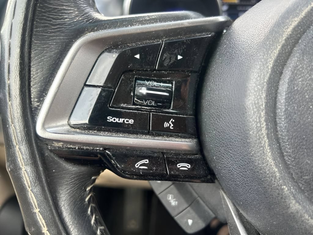 Used 2018 Crystal Black Silica Subaru 2.5i image 24