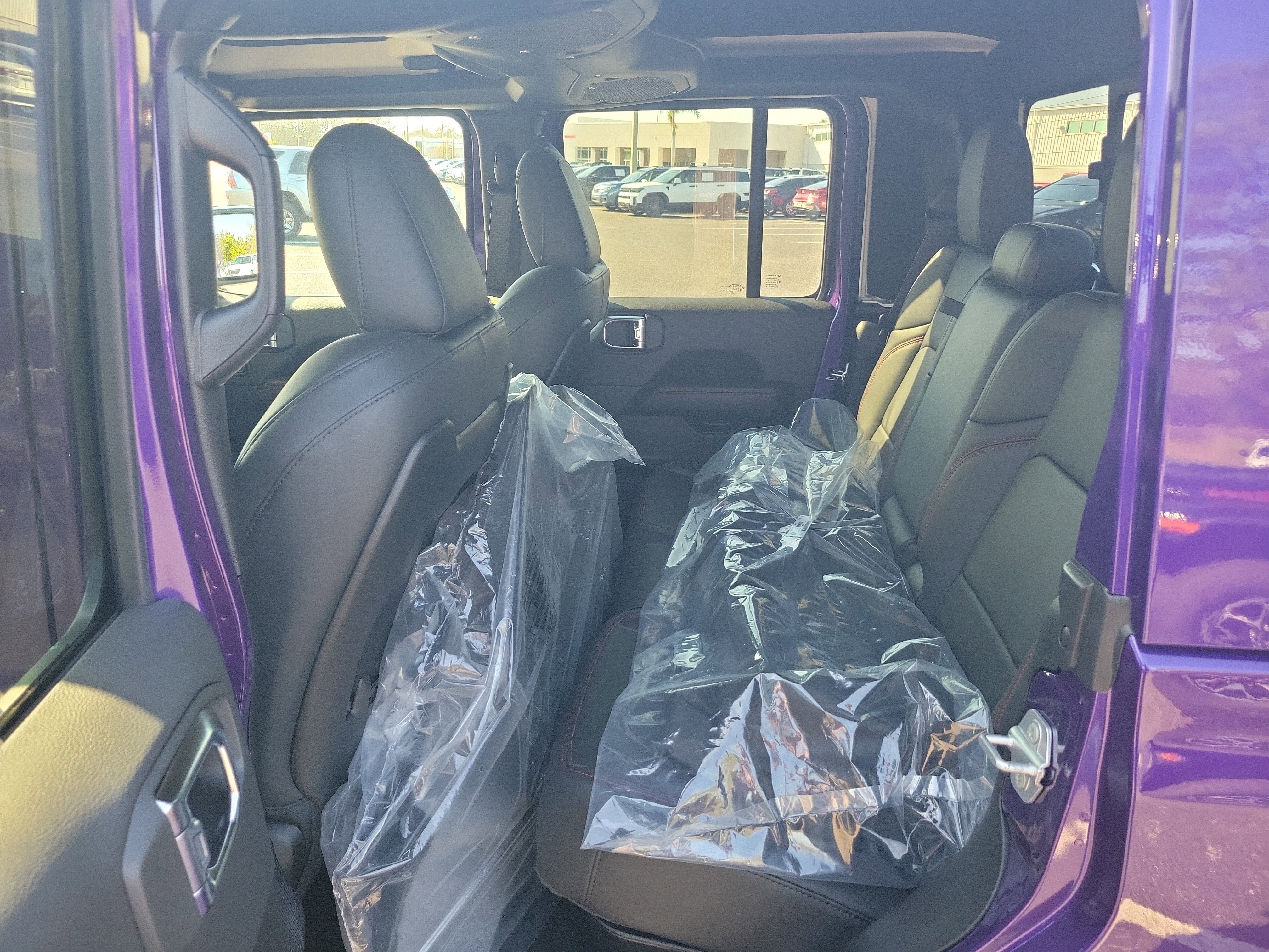 New 2026 Reign Exterior Paint Jeep Rubicon X image 6