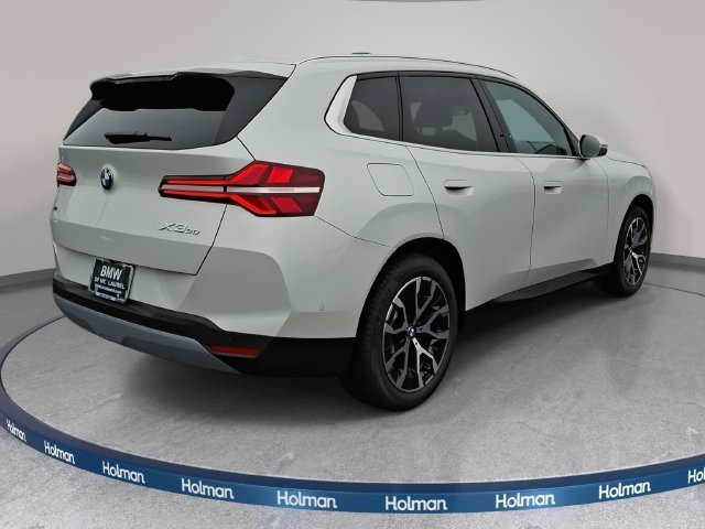 Used 2026 Mineral White Metallic BMW 30 xDrive image 5