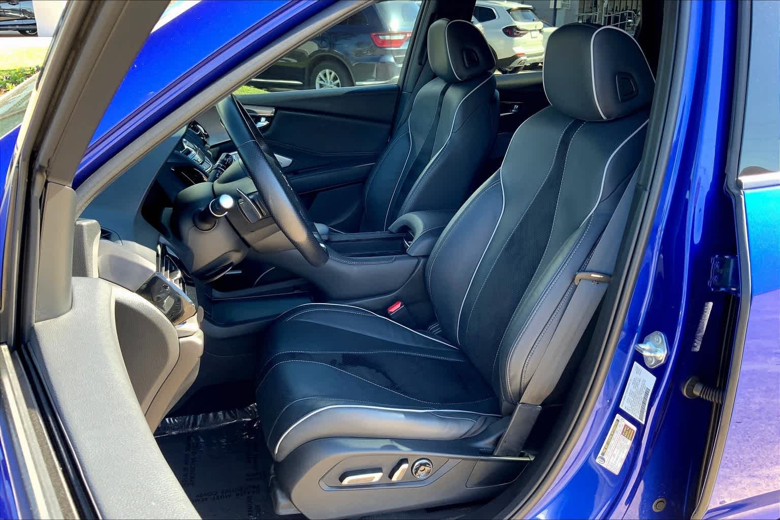 Used 2021 Apex Blue Pearl Acura w/A-Spec Package image 8