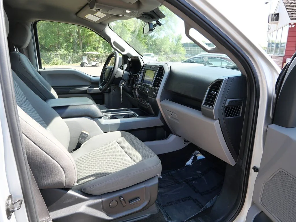 Certified Used 2019 Silver Ford XLT image 11