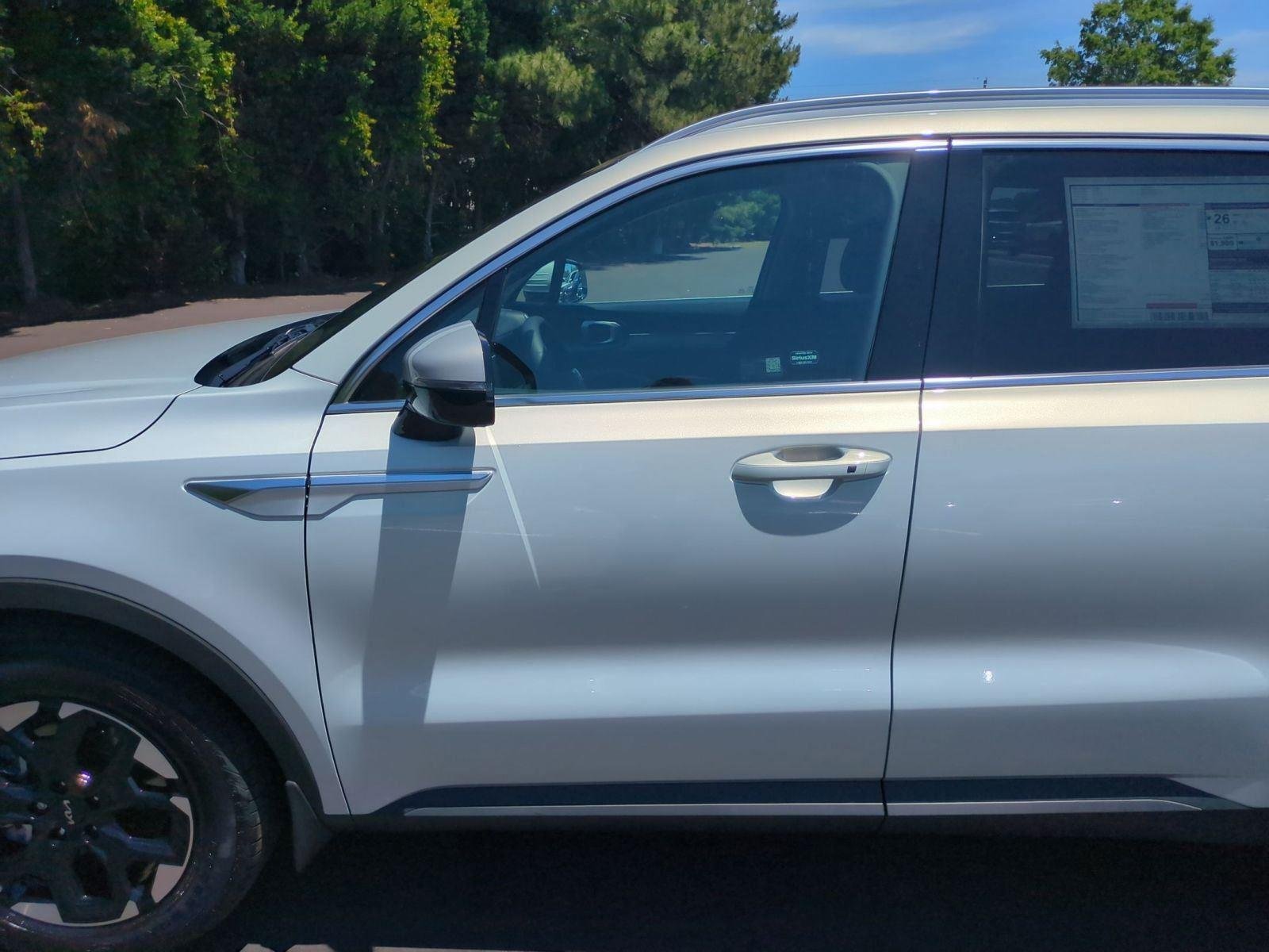 New 2026 Ivory Silver Kia S image 15
