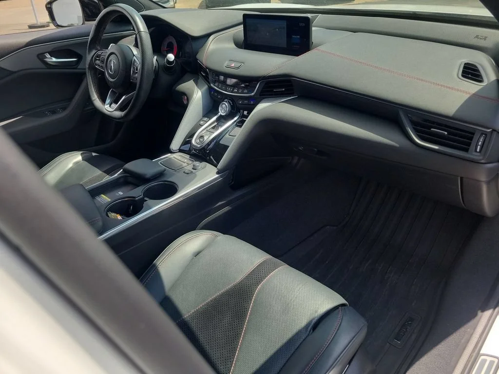 Used 2021 White Acura Type S image 30