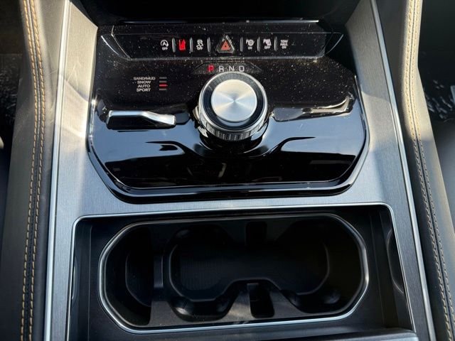 New 2026 High Gloss Black Exterior Paint Jeep Limited Reserve image 19