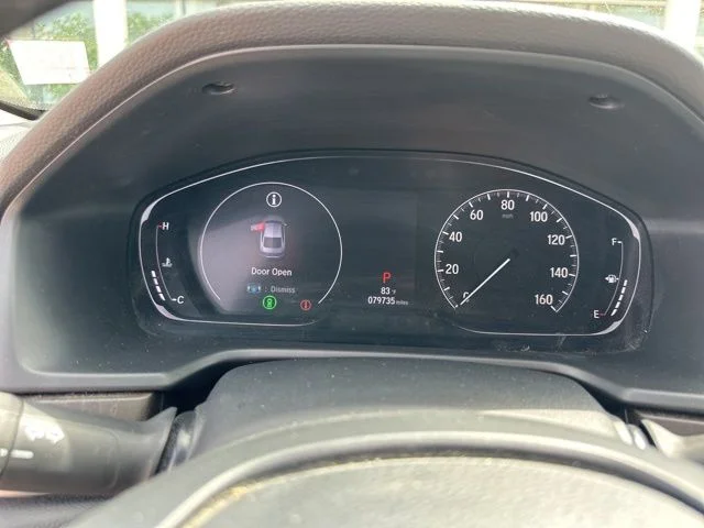 Used 2020 White Honda Touring 2.0T image 14