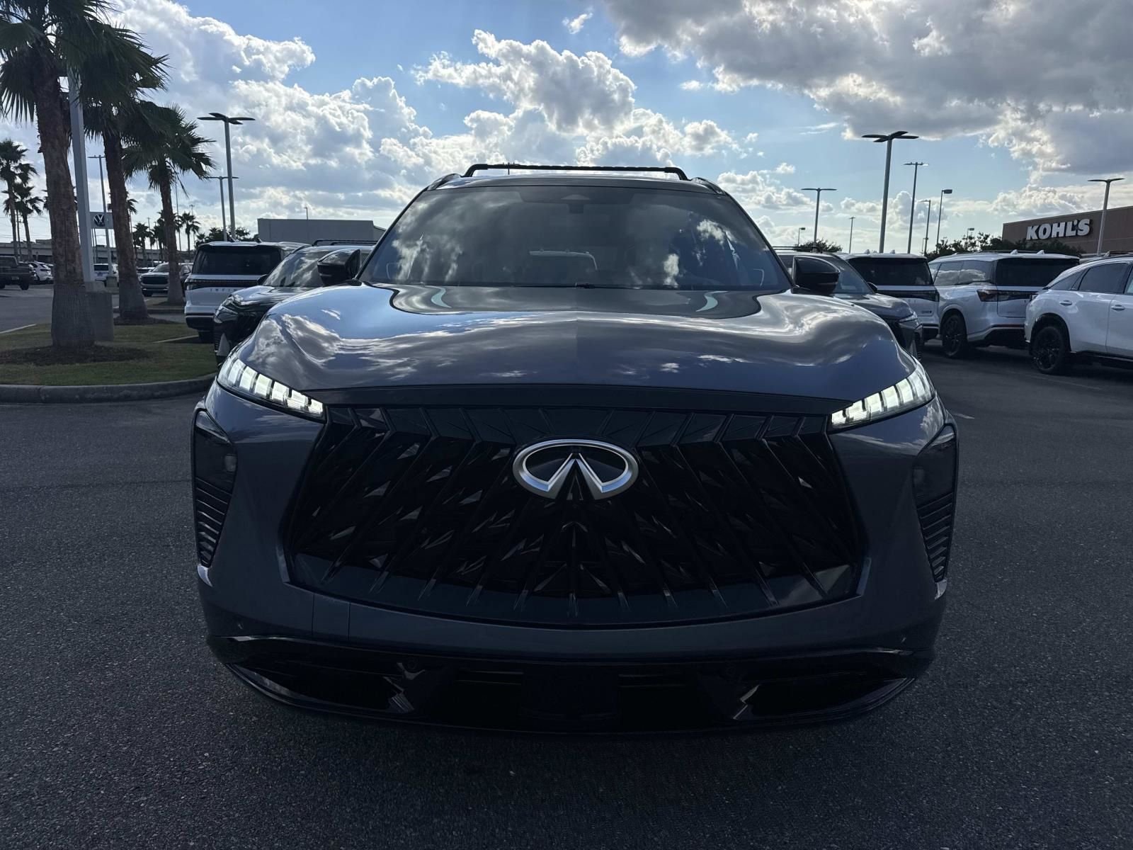 New 2027 2T MNBW BLUE INFINITI Autograph AWD image 2