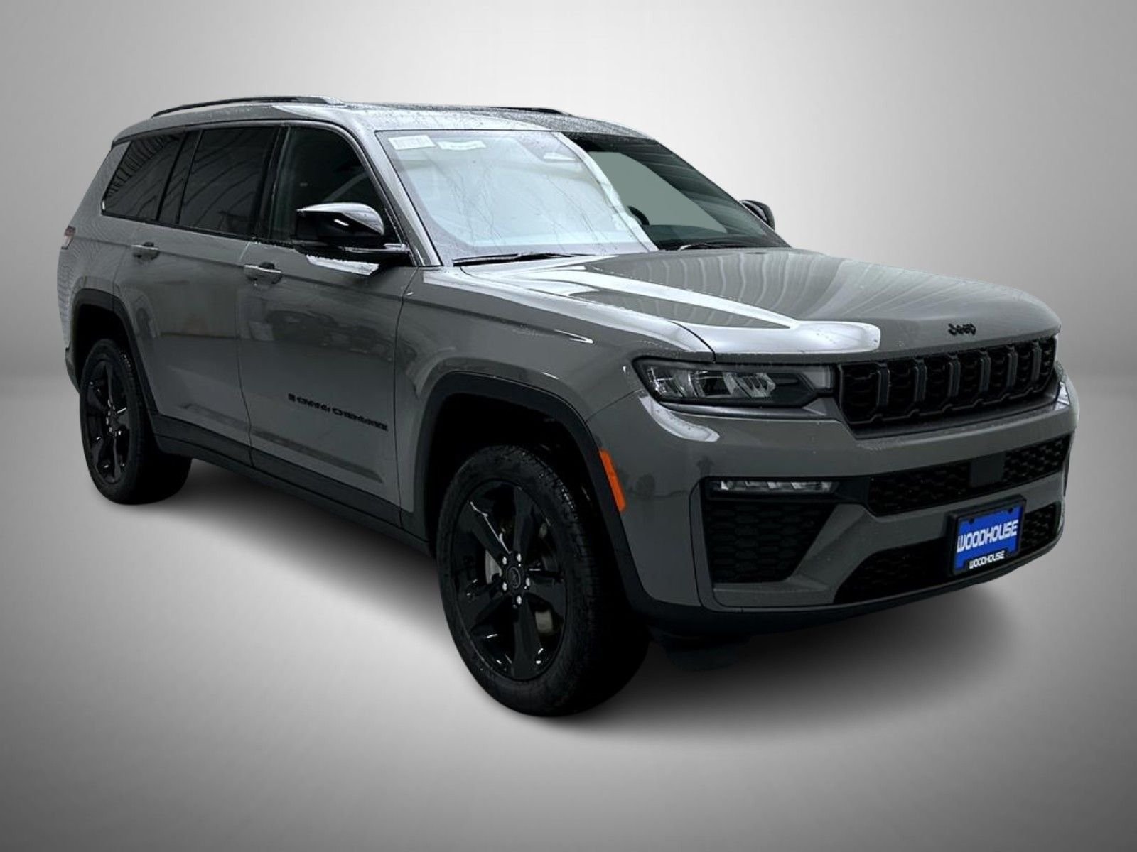 New 2027 Sting-Gray Clear-Coat Paint Jeep Limited image 3