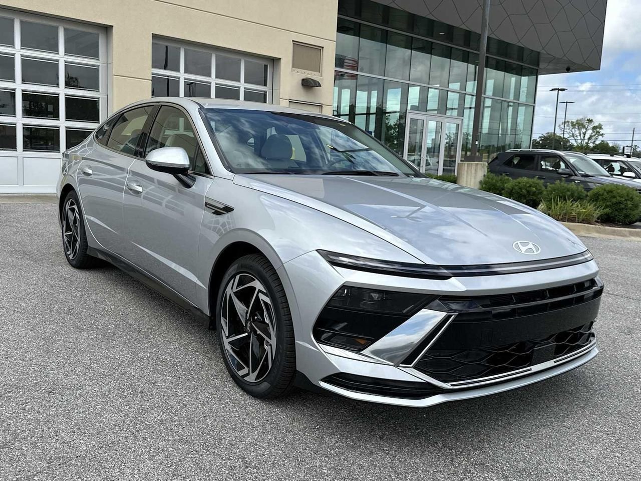 2026 Hyundai Sonata SEL AWD's photo