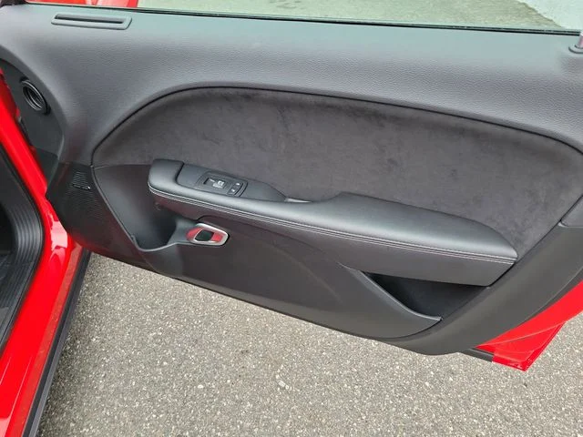 Used 2018 Red Dodge SRT image 15