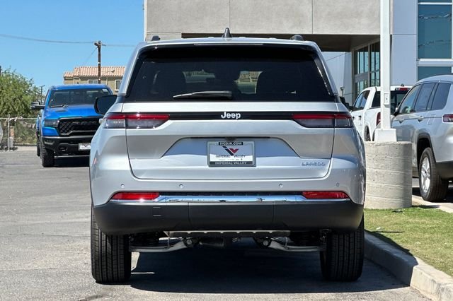 2025 Jeep Grand Cherokee Laredo - Photo 8