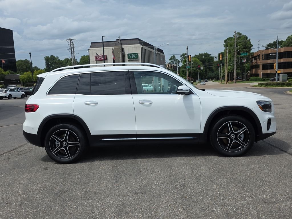 New 2026 White Mercedes-Benz GLB 250 image 6
