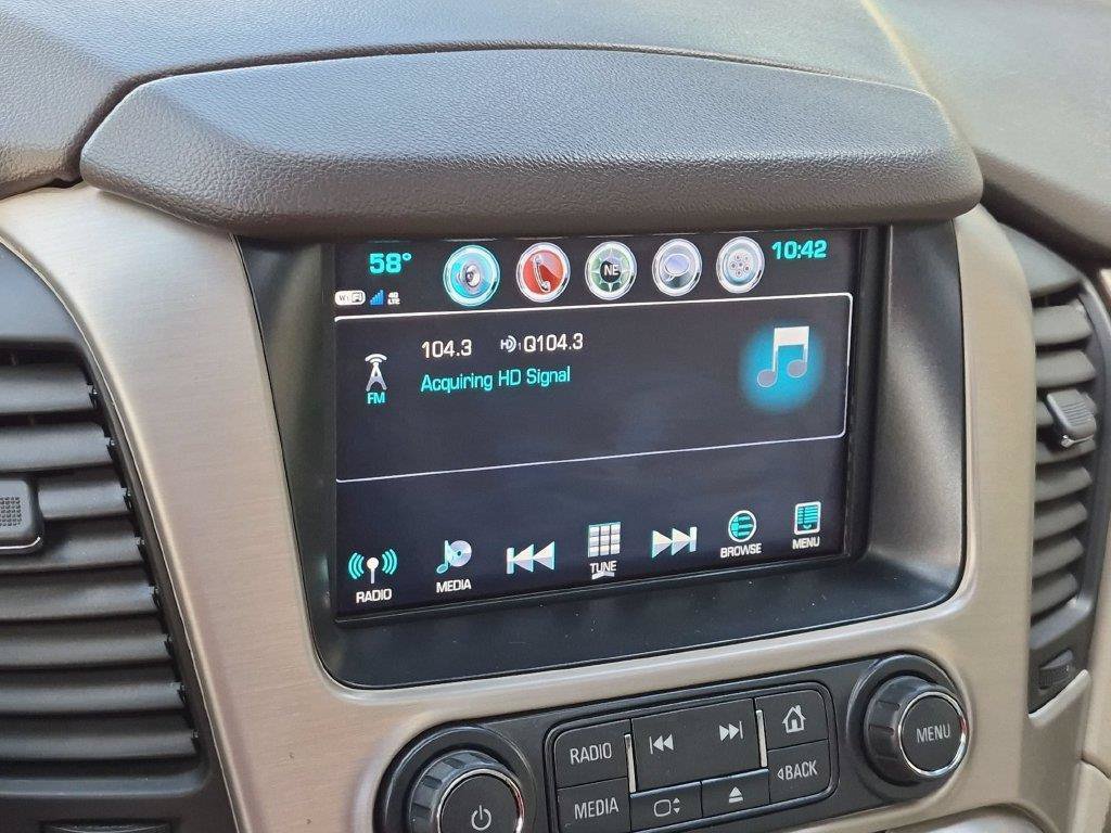 Used 2018 White GMC Denali image 23