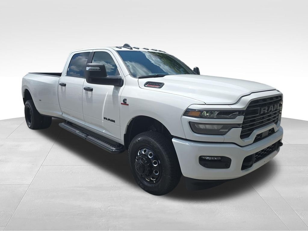 New 2026 Bright White Clear-Coat Exterior Paint RAM Big Horn image 8