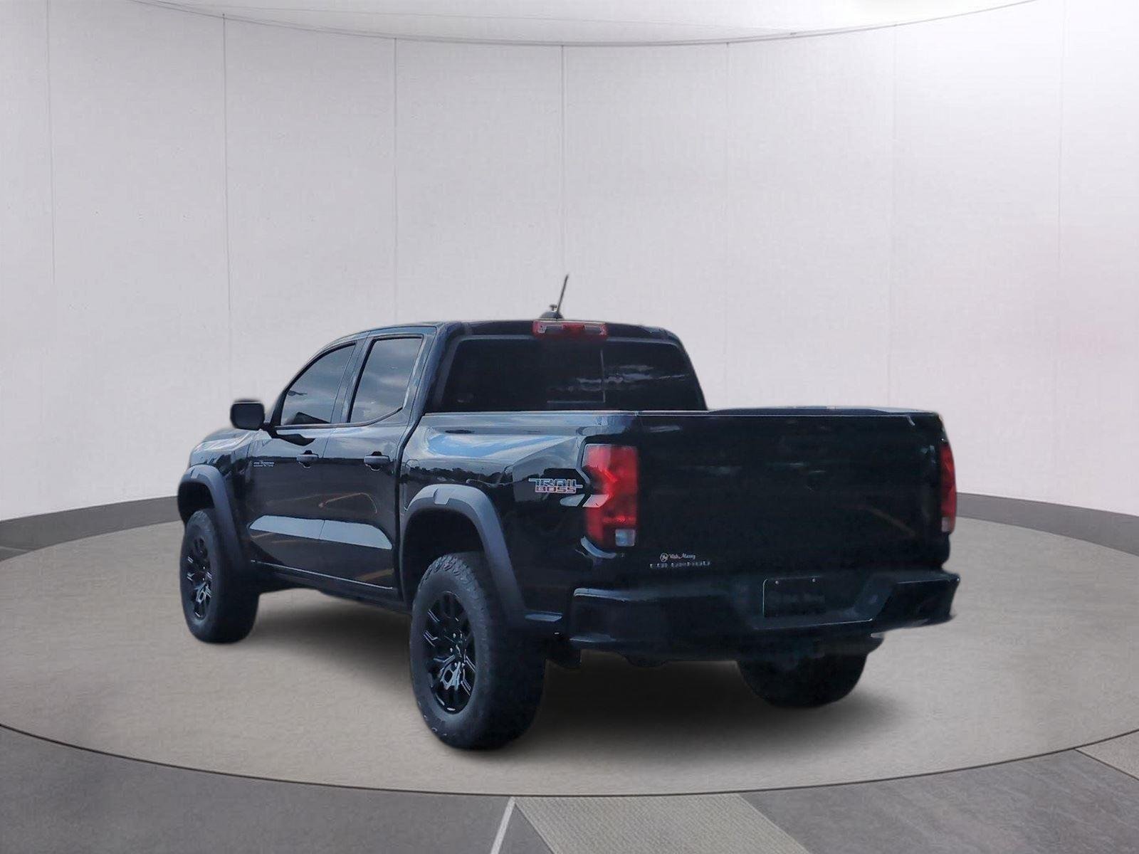Used 2023 Black Chevrolet Trail Boss image 3
