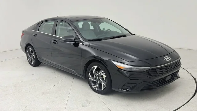 2024 Hyundai Elantra Limited