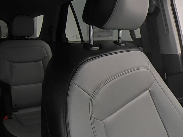 Used 2021 Gray Ford XLT image 33