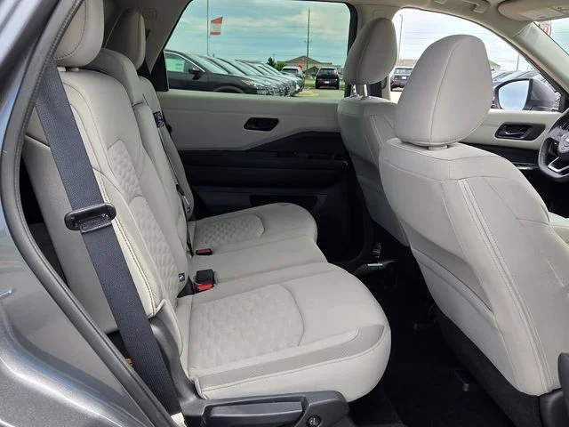 Used 2024 Gray Nissan SV image 16