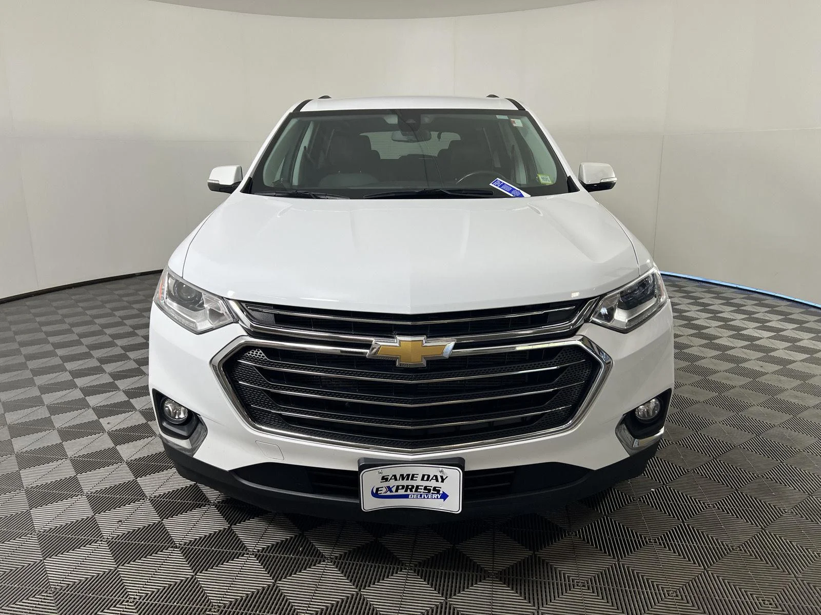 Used 2020 SUMMIT WHITE Chevrolet LT Cloth image 18