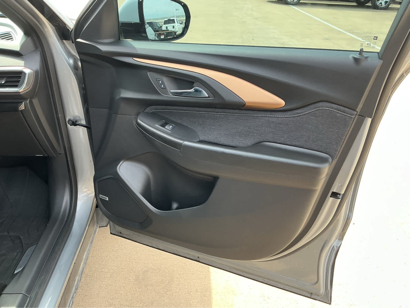 Used 2023 Sterling Gray Metallic Chevrolet ACTIV image 21