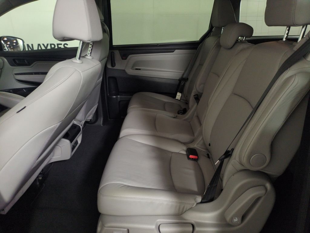 Used 2020  Honda EX-L image 24