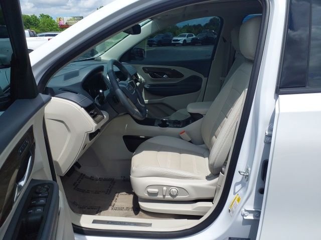 Used 2024 White GMC Denali image 20