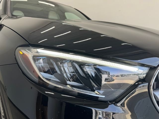 Certified Used 2024 Black Mercedes-Benz GLC 300 image 32