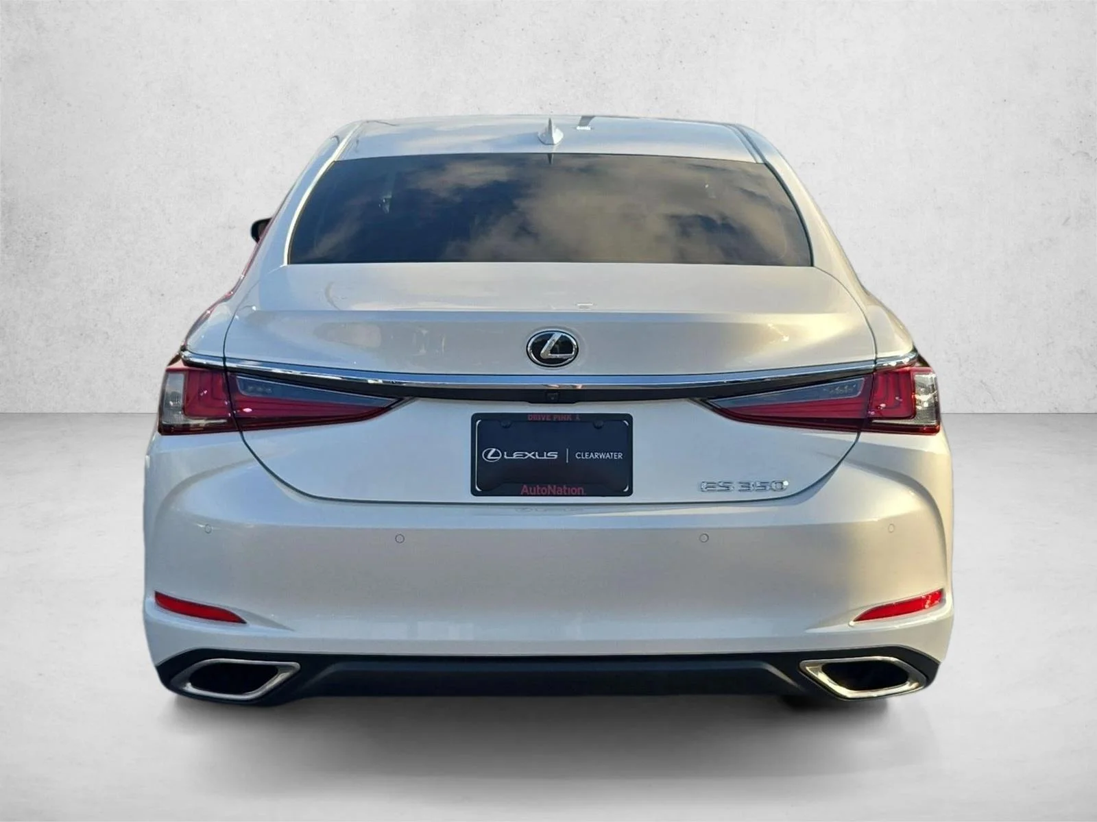 Used 2020 Eminent White Pearl Lexus ES 350 image 7