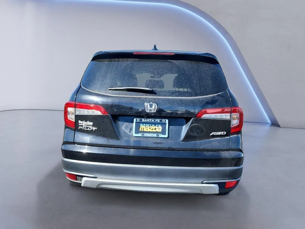 Used 2019 Crystal Black Pearl Honda EX-L image 7