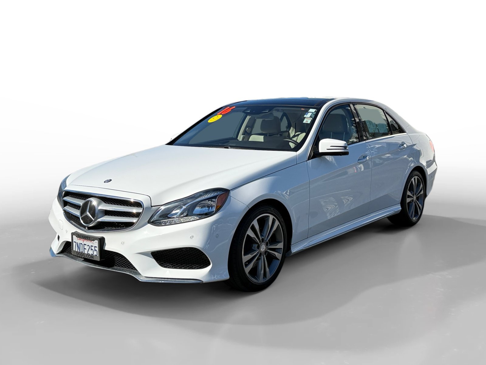 Used 2016 White MERCEDES-BENZ E 350 image 1