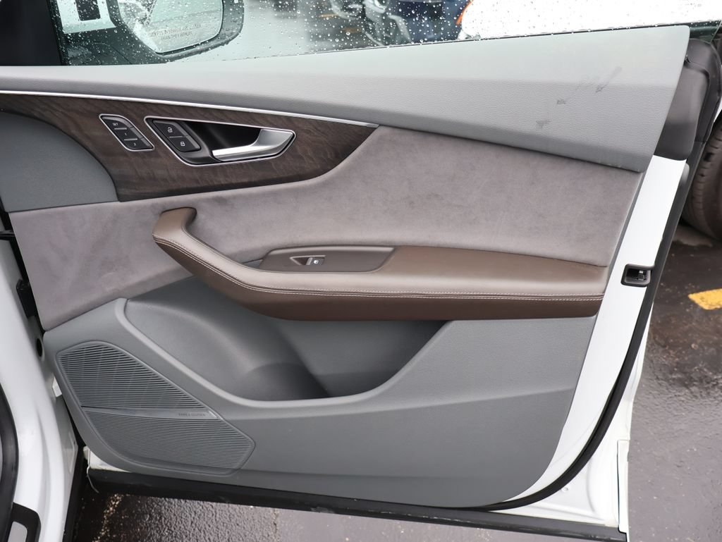 Used 2019 Glacier White Metallic Audi 3.0T Prestige image 14
