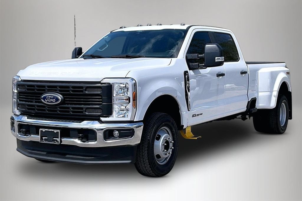New 2026 Ford Super Duty F-350 XL 4D Crew Cab