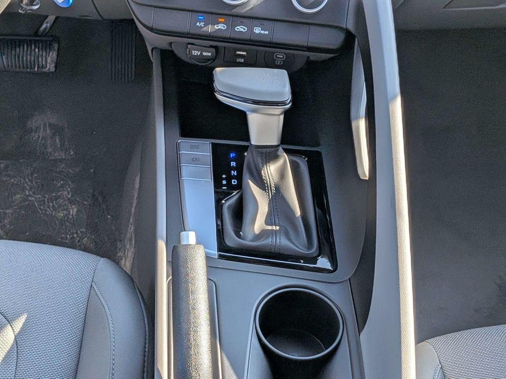New 2026 White Hyundai SE image 16
