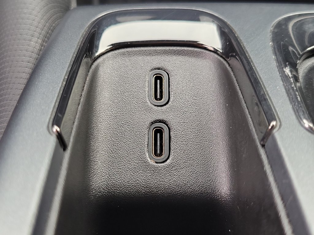 Used 2024 Sterling Gray Metallic Chevrolet 2RS image 29