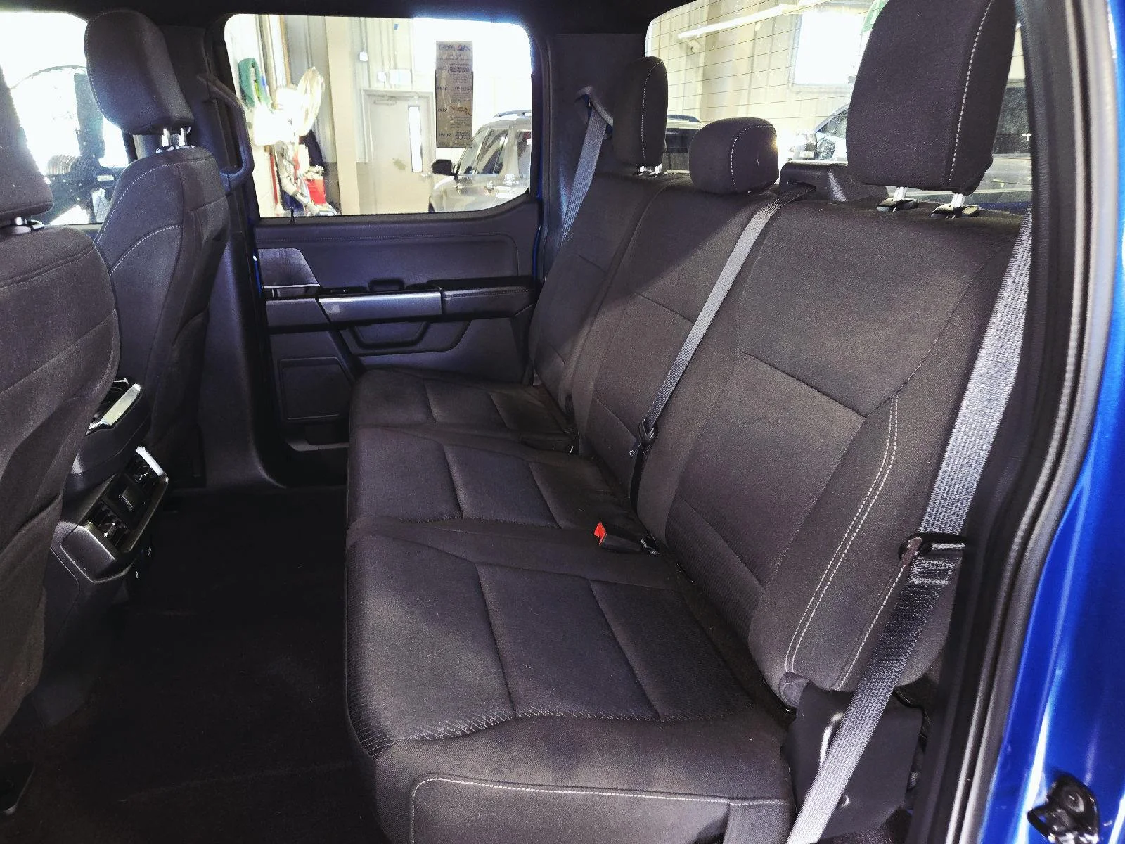 Used 2023 Atlas Blue Ford XLT image 55