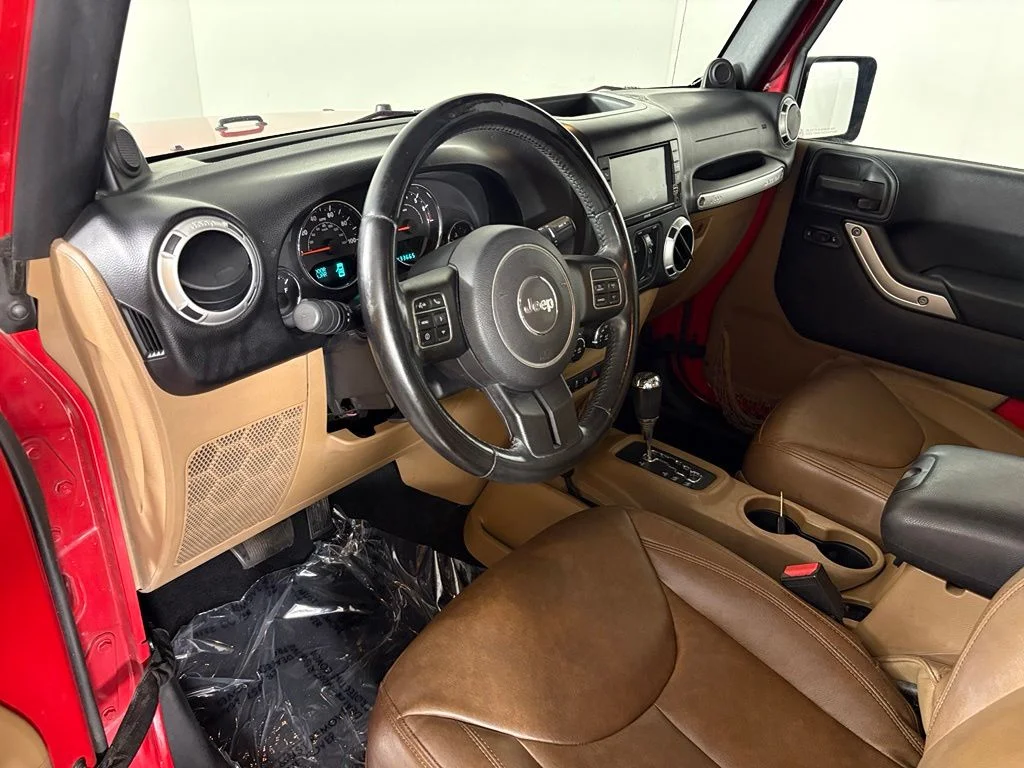 Used 2013 Red Jeep Unlimited Sahara image 21