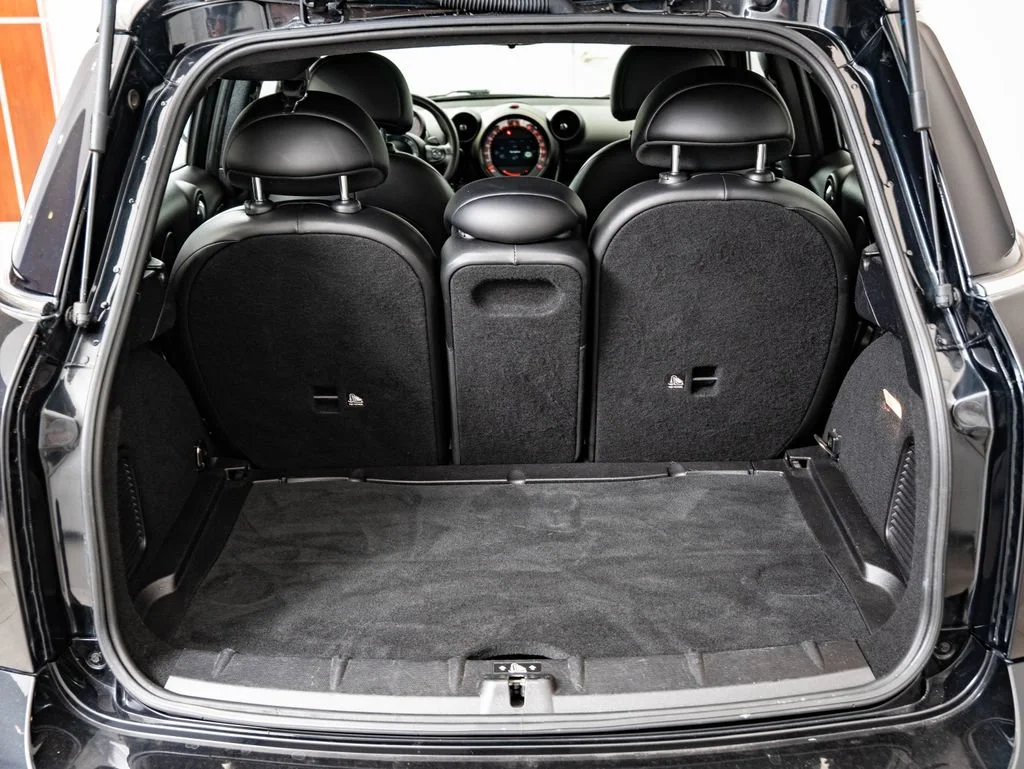 Used 2016 Absolute Black Metallic MINI  image 19