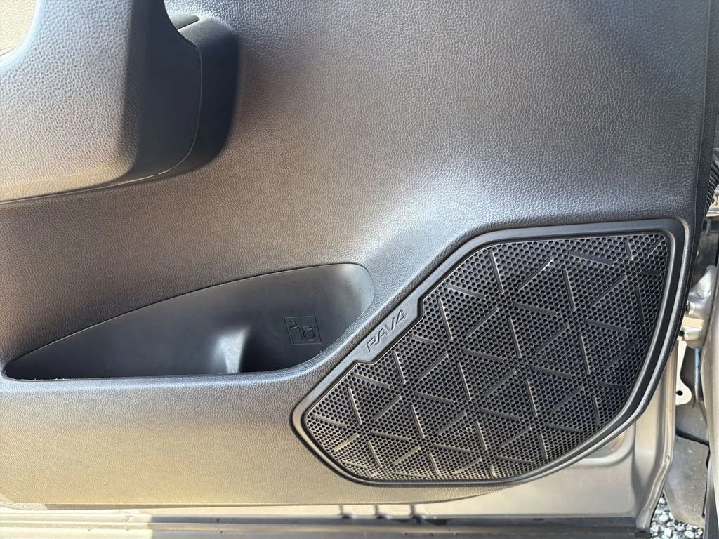 Used 2024 Silver Toyota XLE image 24